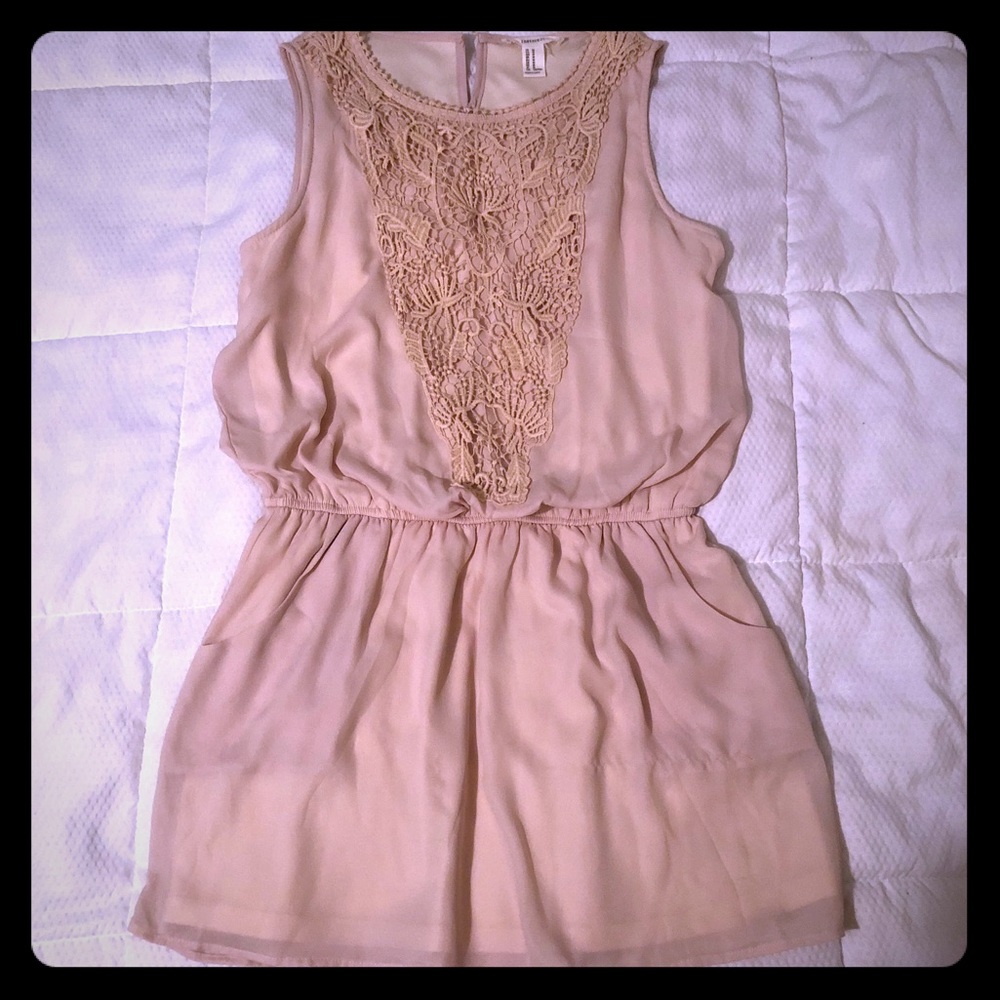 Lace dress